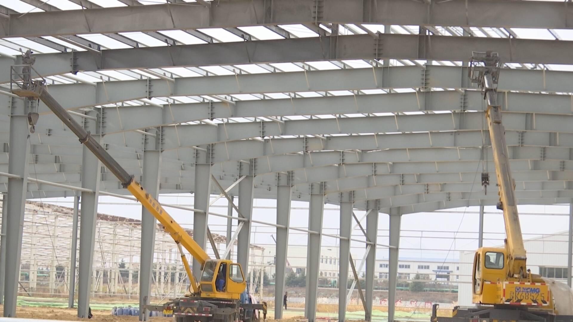 乳山gdp_中国gdp增长图(3)