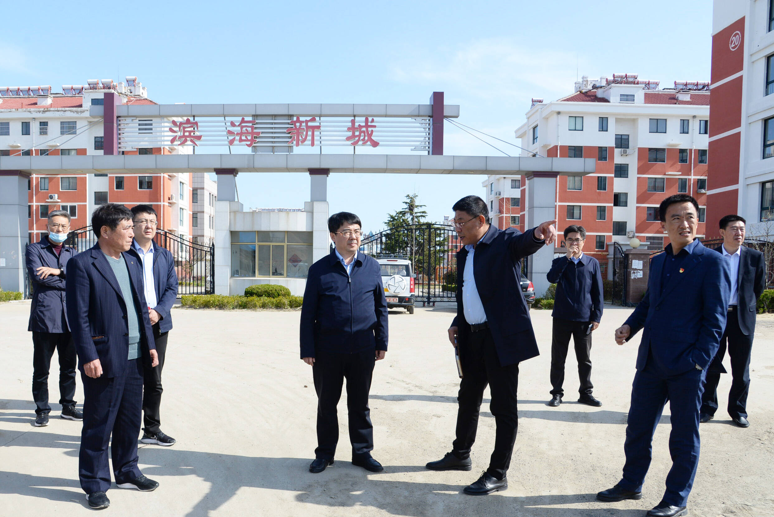 乳山市政府 乳山要闻 刘奎忠实地调研白沙滩镇经济社会发展情况和村