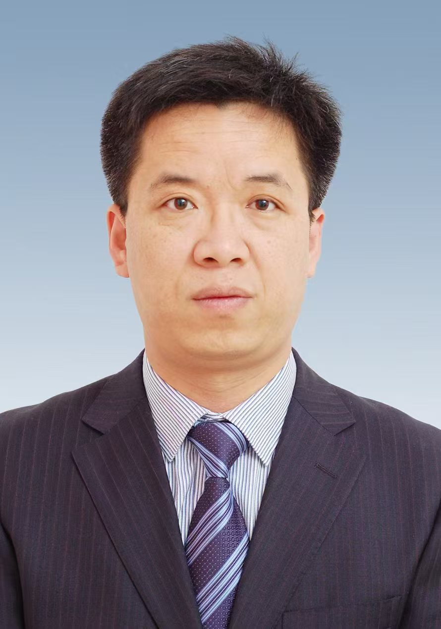 张新龙