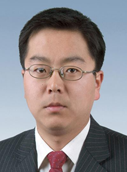 刘坚强