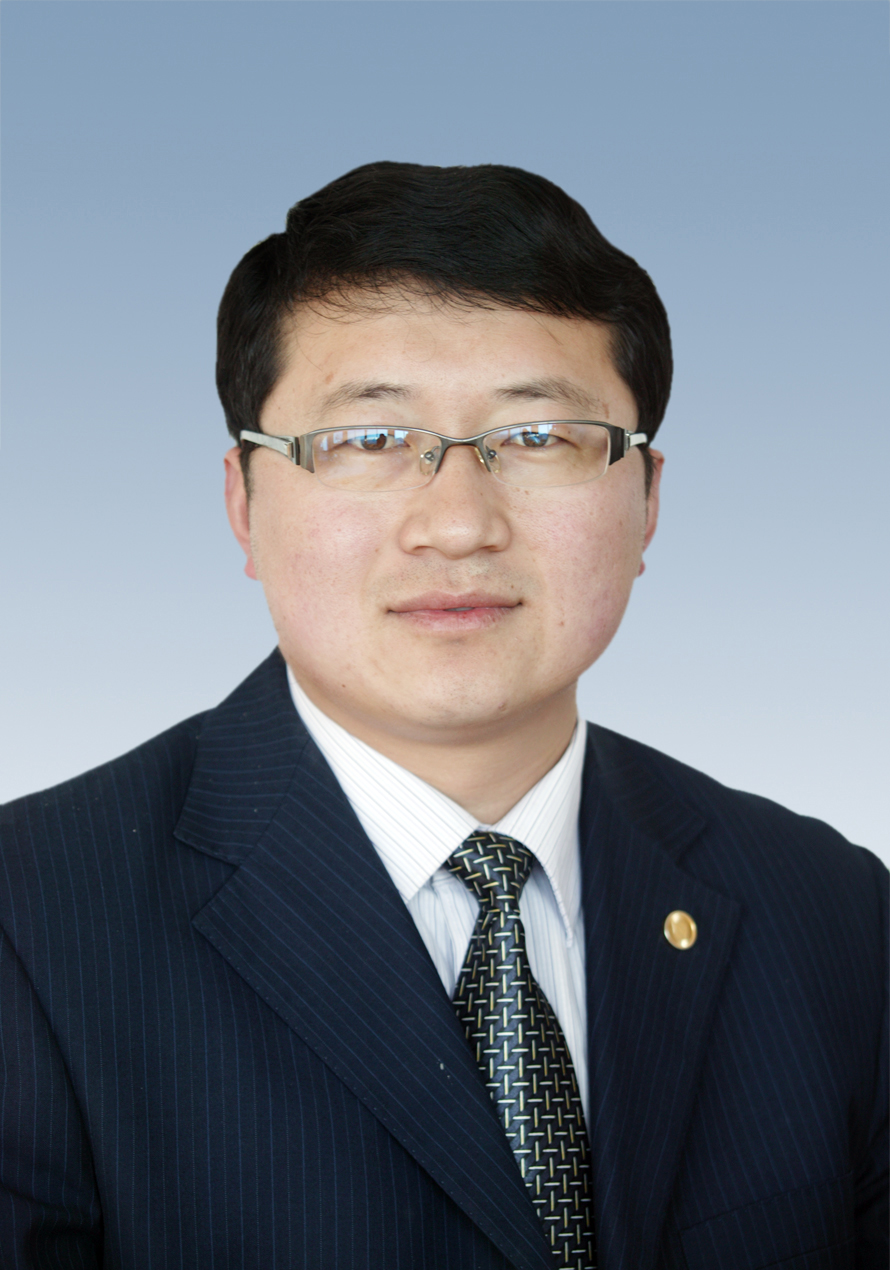 于龙